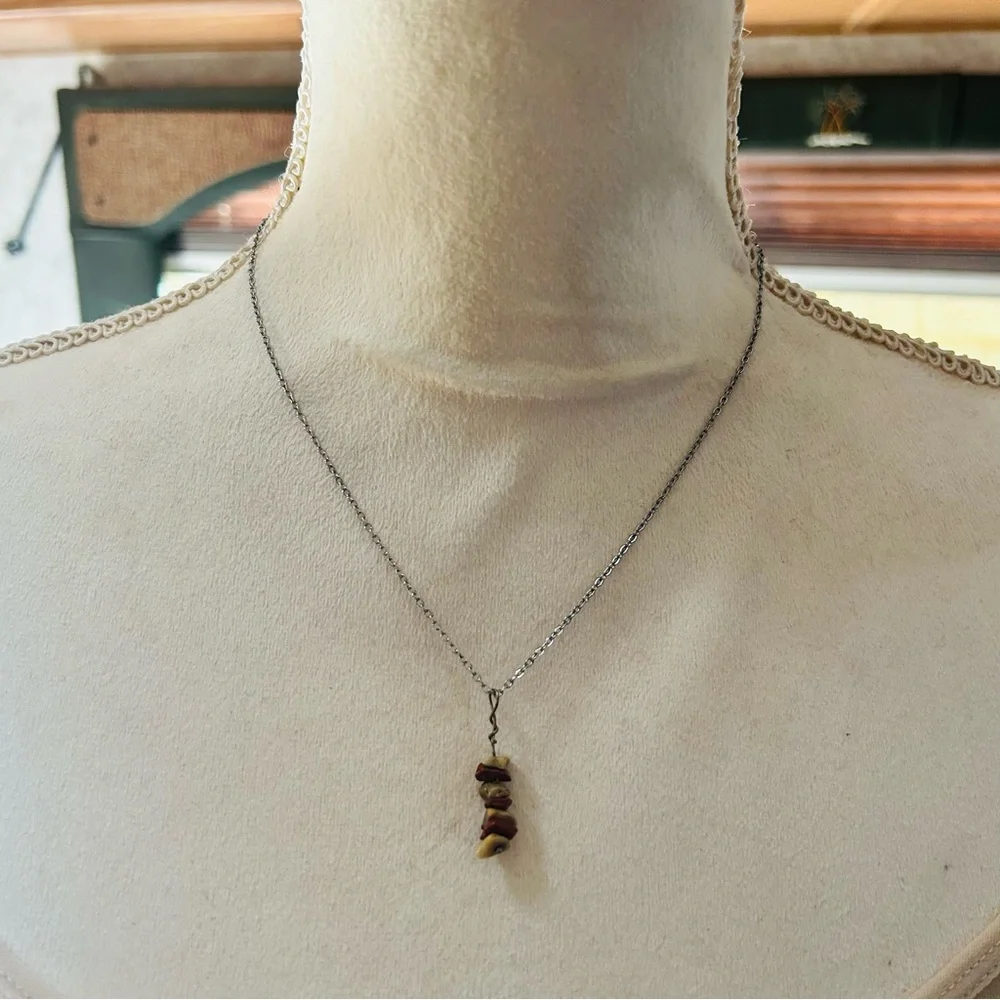 Handcrafted genuine stone pendant on chain necklace - Picture 3 of 8